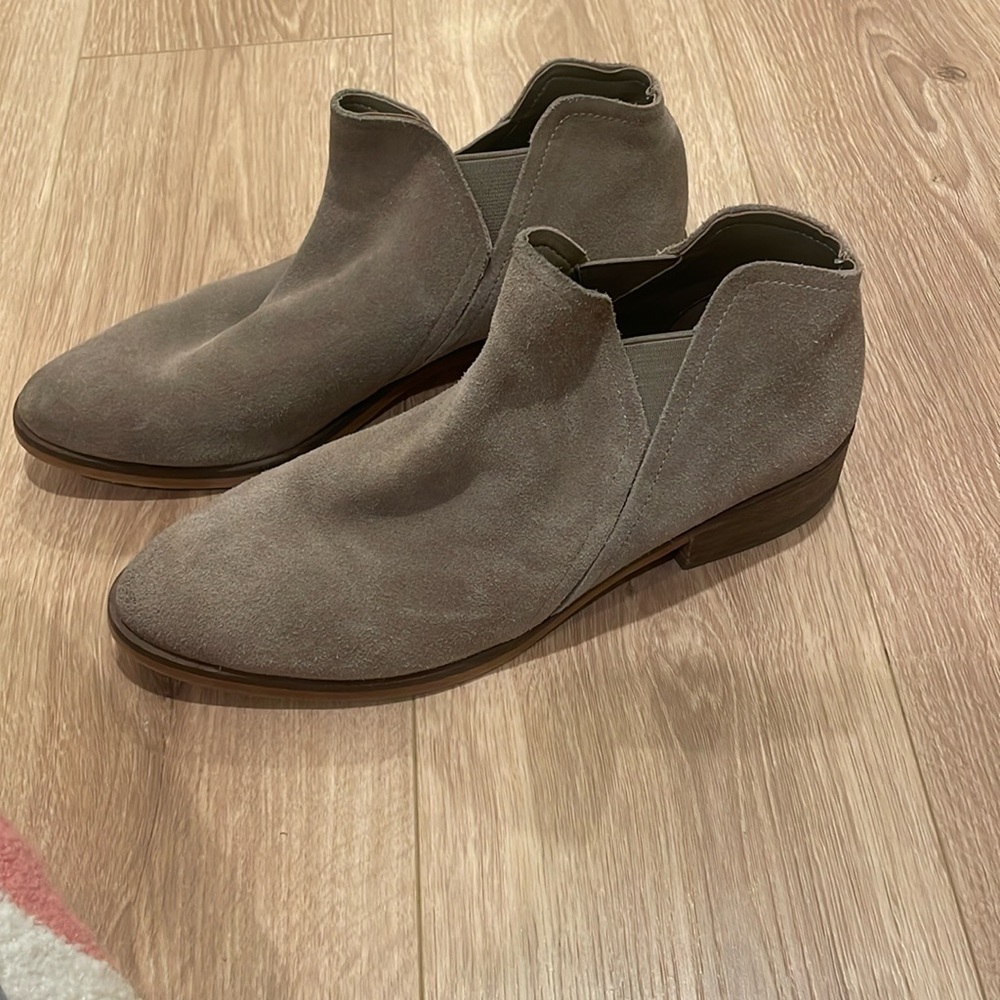 Dolce vita nude suede bootie